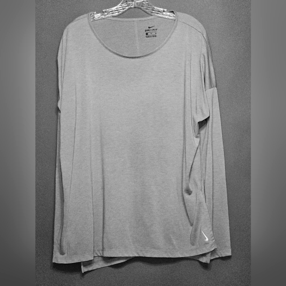 Nike DRI-FIT UNISEX Gray Long Sleeve Top Size XL